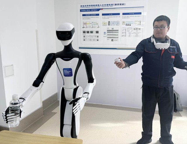 Viện dưỡng lão 1.100m2, có hơn 40 robot như bảo mẫu chuyên nghiệp: Từ nấu ăn, dọn dẹp đến cho uống thuốc - Ảnh 6.