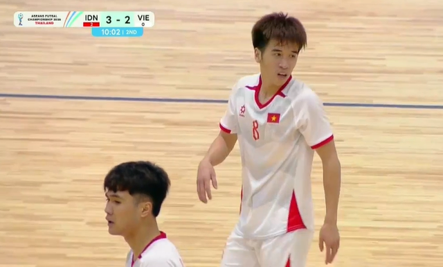 Diễn biến trận Việt Nam 2-3 Indonesia: Tuyển Việt Nam tấn c&ocirc;ng dồn dập - Ảnh 1.