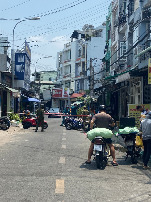 Vụ cháy nhà trọ khiến đôi nam nữ tử vong ở TP.HCM: Chuẩn bị tính chuyện đám cưới thì gặp nạn - Ảnh 1.