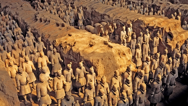 Tần Thủy Hoàng có liên quan tới người ngoài hành tinh? Manh mối nằm ở kỹ thuật vượt xa thời đại này - Ảnh 4.