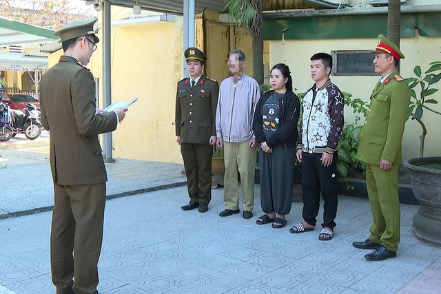 Khởi tố Phạm Huỳnh Thanh Trúc SN 2002 - Ảnh 1.