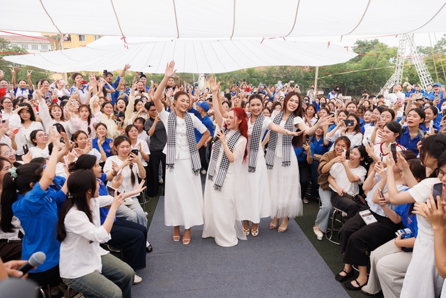 Nhật ký Hành Trình Từ Trái Tim: Khơi chí lớn, tiếp động lực cho thế hệ trẻ Tuyên Quang - Ảnh 10.