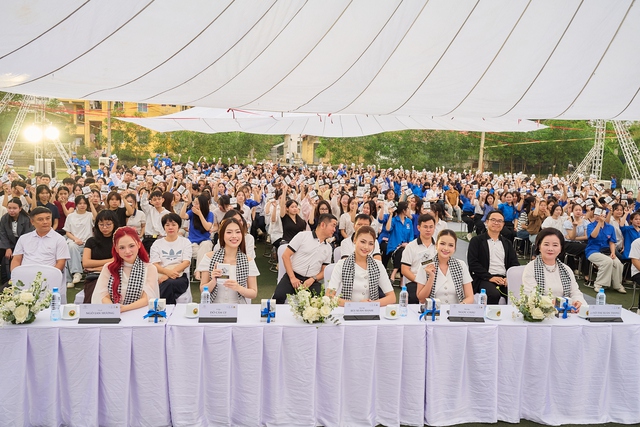 Nhật ký Hành Trình Từ Trái Tim: Khơi chí lớn, tiếp động lực cho thế hệ trẻ Tuyên Quang - Ảnh 1.