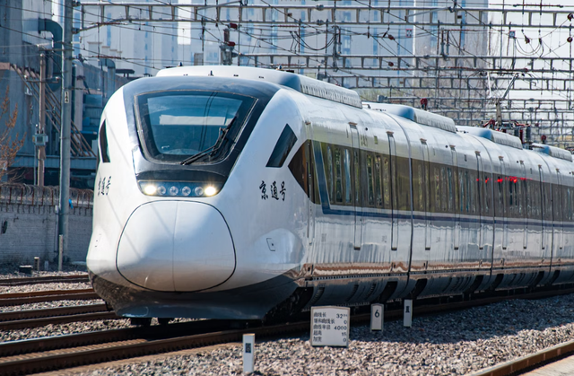 Chuyến tàu Tổng Bí thư, Chủ tịch nước Tô Lâm vừa đi: Từ Bắc xuống Nam chỉ trong 1 ngày, có 3 hạng ghế - Ảnh 2.