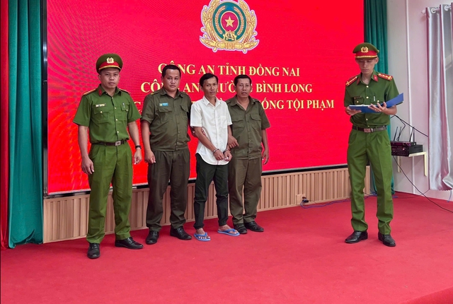 Thi hành lệnh bắt tạm giam Võ Minh Hùng SN 1985 - Ảnh 1.