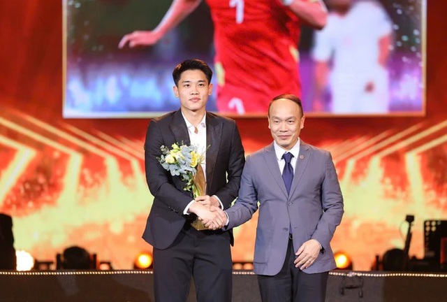 Đ&igrave;nh Bắc sẽ xuất ngoại, sang Nhật Bản thi đấu? - Ảnh 3.