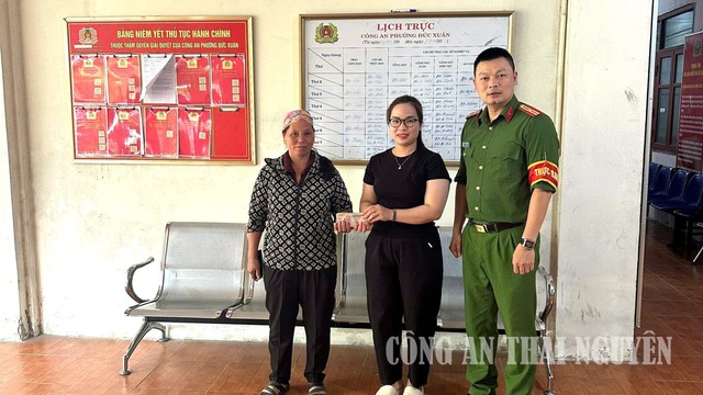 Công an kiểm tra giao dịch chuyển khoản 28 triệu đồng của chị Ma Thị Sen - Ảnh 1.