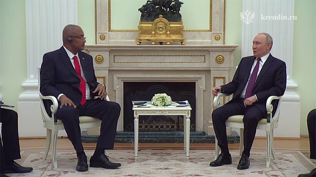 Nhân vật đặc biệt vừa tới gặp ông Putin: Kremlin huy động cả lãnh đạo tình báo, cử chỉ của ông Lavrov hé lộ bí ẩn - Ảnh 3.