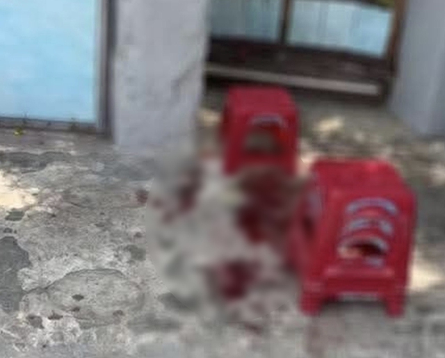 Danh t&iacute;nh nam sinh lớp 9 bị bạn đ&acirc;m tử vong trước cổng trường  - Ảnh 2.