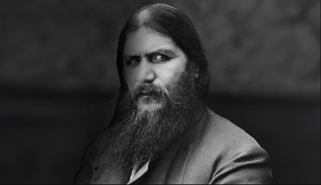 Không chỉ Baba Vanga, loạt tiên tri của Rasputin gây sốt trở lại: Chi tiết nào khiến nhiều người lạnh gáy? - Ảnh 1.