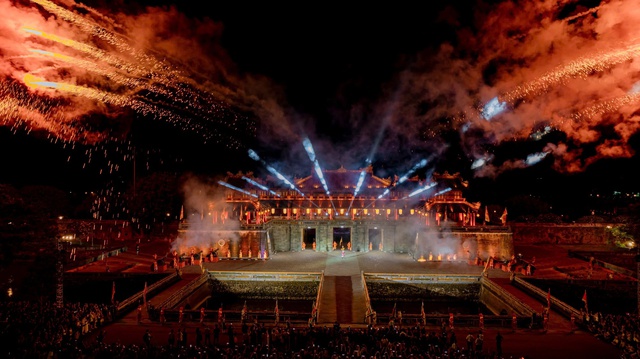 Cảnh tượng buổi tối 2 ngày qua ở Đại Nội Huế khiến nhiều người bất ngờ, nhận xét: "Thật không tin nổi!" - Ảnh 3.