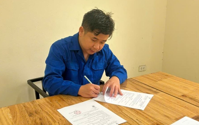 Khởi tố, ra lệnh bắt tạm giam cựu nhân viên hỗ trợ kinh doanh Hà Văn Hiếu SN 1994 - Ảnh 1.