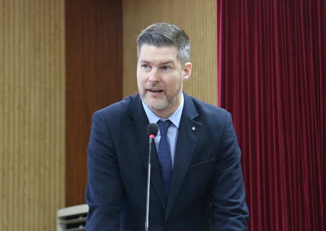 Chuyên gia Nga: Việt Nam có thể trở thành quốc gia dẫn đầu ASEAN về công nghệ xanh, công nghệ cao - Ảnh 2.