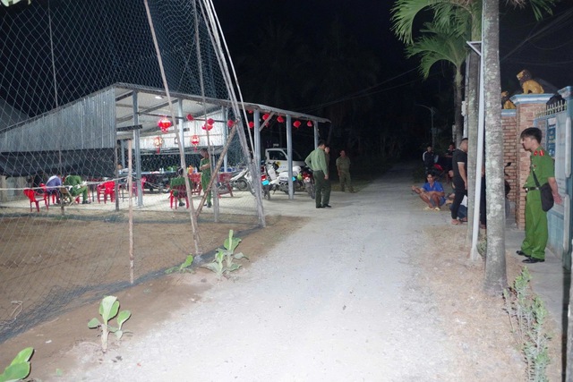 Đang ngồi xem b&oacute;ng chuyền, nam thanh ni&ecirc;n 29 tuổi bị đ&acirc;m tử vong, h&eacute; lộ danh t&iacute;nh nghi phạm - Ảnh 1.