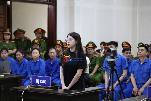 2 Nữ bị c&aacute;o sinh năm 2005 gi&uacute;p sức cho tr&ugrave;m ma t&uacute;y B&ugrave;i Đ&igrave;nh Kh&aacute;nh - Ảnh 1.