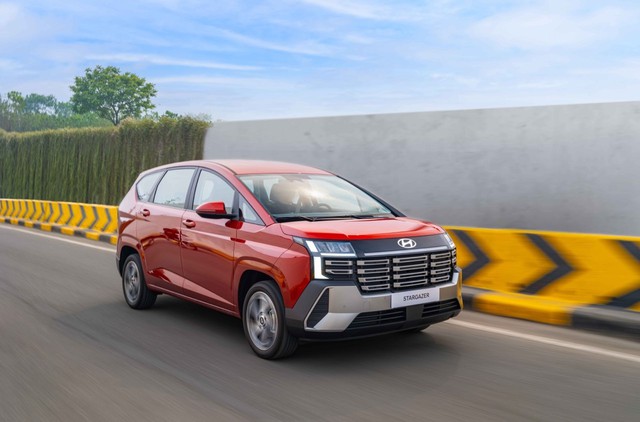 Chốt lịch b&agrave;n giao xe 7 chỗ mới gi&aacute; 500 triệu: Bản hybrid ăn xăng 1,1L/100km, Xpander, Veloz gặp kh&oacute;? - Ảnh 5.