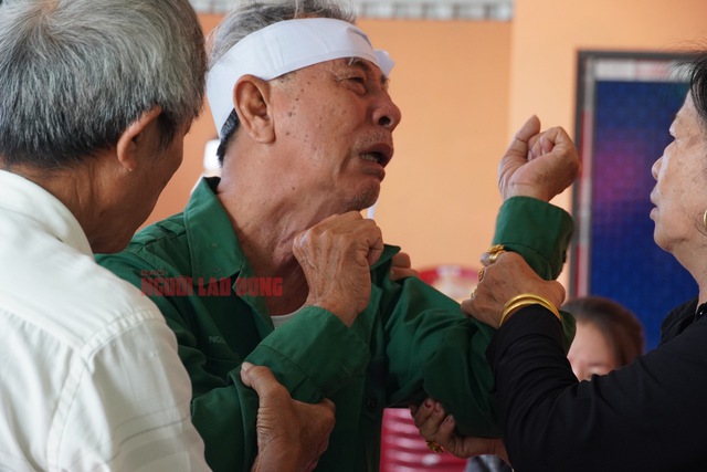 Vụ “rể hờ” sát hại 3 người ở Tây Ninh: Hung thủ từng được gia đình cưu mang, hé lộ nguồn cơn mâu thuẫn - Ảnh 2.
