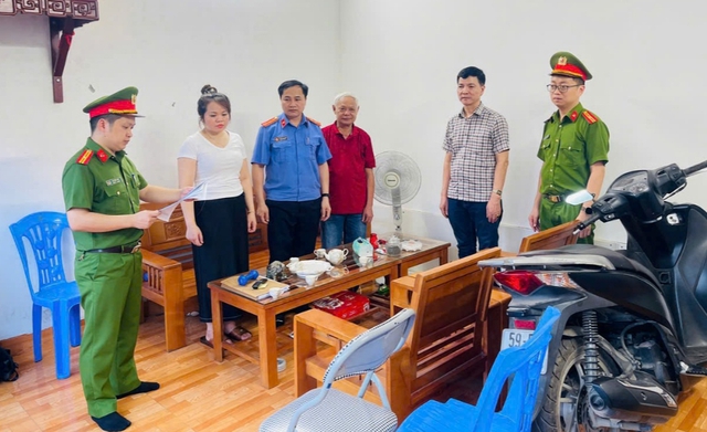Ra quyết định khởi tố giám đốc Lý Hữu Khải, kế toán Trần Trung Được - Ảnh 1.
