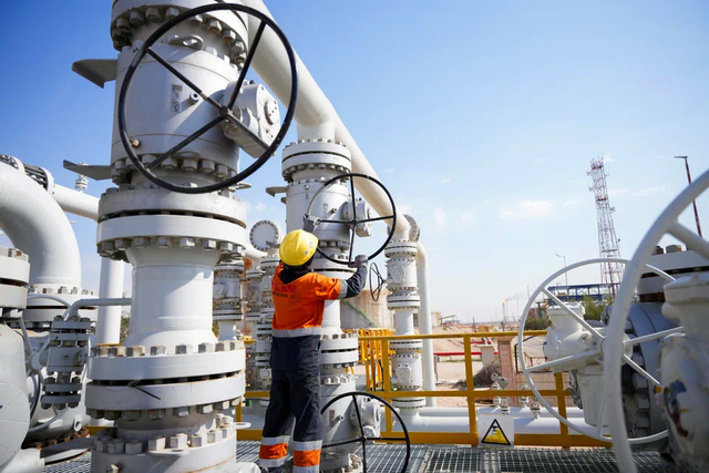Iraq phát minh "áo giáp" có thể rung chuyển ngành dầu khí thế giới: Tiềm năng cứu 60 tỷ USD/năm - Ảnh 1.