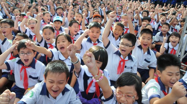 Tin rất vui: Đúng ngày 1/6, hàng trăm học sinh được miễn phí 1 dịch vụ - Ảnh 2.
