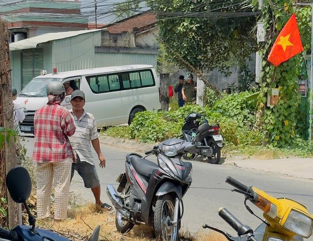 Vụ người đàn ông sát hại vợ và con trai 2 tháng tuổi: Bất ngờ lời kể từ hàng xóm - Ảnh 1.