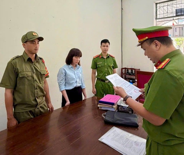 Thi hành lệnh bắt tạm giam Hồ Thị Xuân Lài SN 1996 - Ảnh 1.