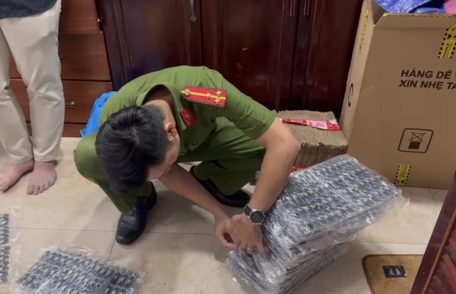 Ra lệnh bắt tạm giam Trịnh Thị Như Quỳnh và 4 người trong căn nhà - Ảnh 3.