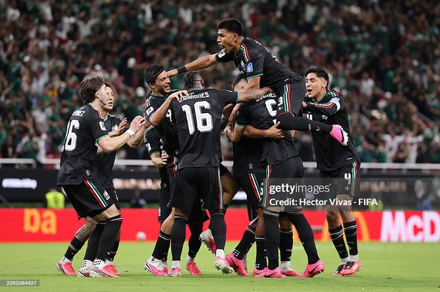 Diễn biến Mexico 1-0 Hàn Quốc: Sai lầm ngớ ngẩn, bàn thắng quá bất ngờ - Ảnh 3.