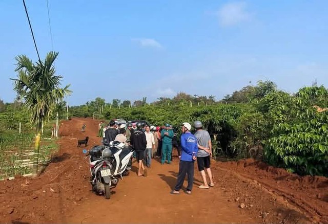 Bé gái 12 tuổi đi cùng nam thanh niên, hôm sau thi thể được phát hiện dưới giếng: Hé lộ nguồn cơn - Ảnh 2.