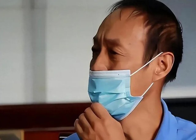 Cả đời sống cô độc, cụ ông để lại hơn 8 tỷ đồng: 4 người con biệt tích 60 năm đồng loạt xuất hiện - Ảnh 3.
