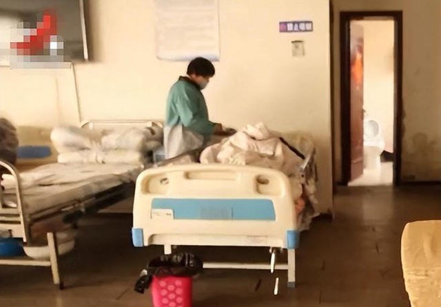 Cả đời sống cô độc, cụ ông để lại hơn 8 tỷ đồng: 4 người con biệt tích 60 năm đồng loạt xuất hiện - Ảnh 2.