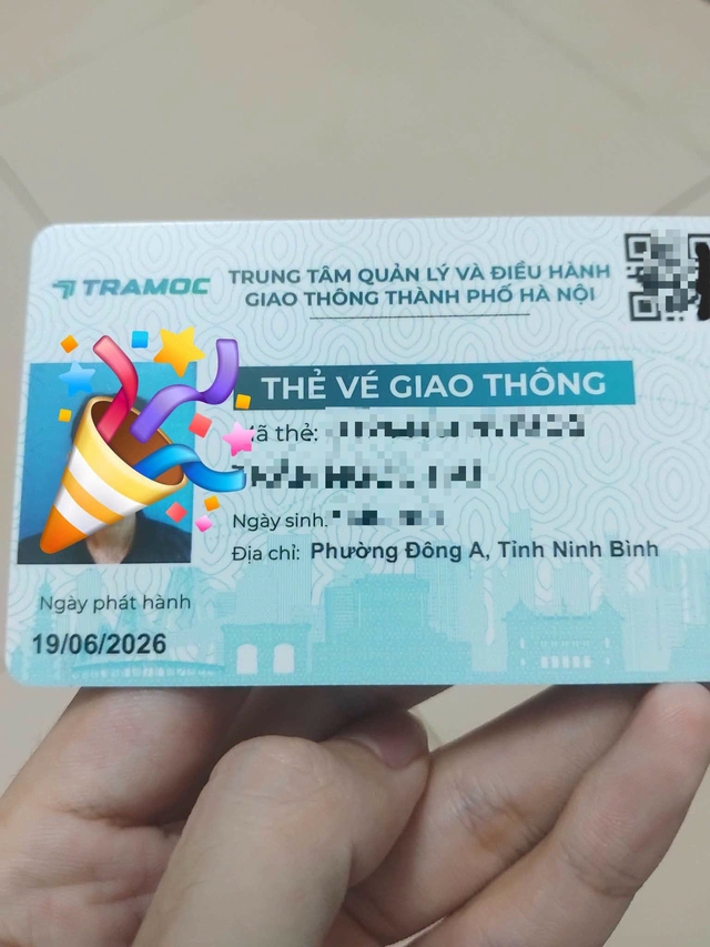 Từ 1/7, vé giấy tháng xe buýt hết hạn, người dân cần đổi sang thẻ này - Ảnh 2.