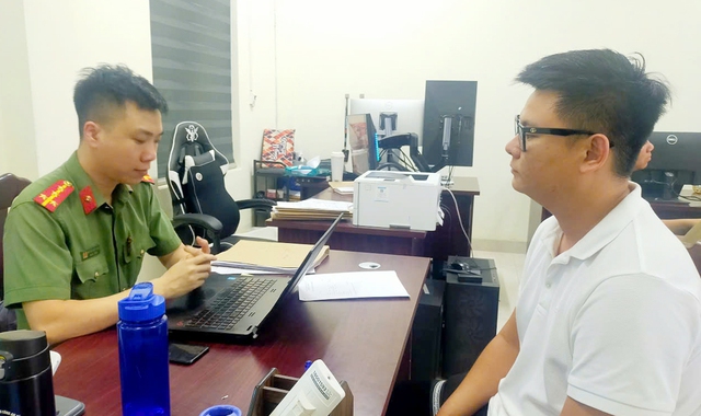 Bắt Nguyễn Tiến Đạt SN 2004 trong chuyên án đặc biệt liên quan 1.000 tài khoản ngân hàng - Ảnh 3.
