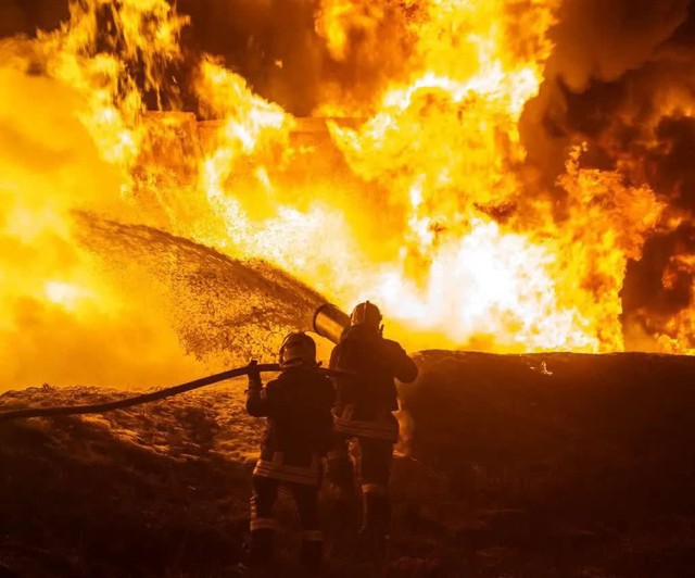 TST: Tuyên bố chính thức! Ông Putin phát lệnh nóng tới quân đội - Mykolaivka bị "san phẳng", Kiev căng thẳng cực độ - Ảnh 1.