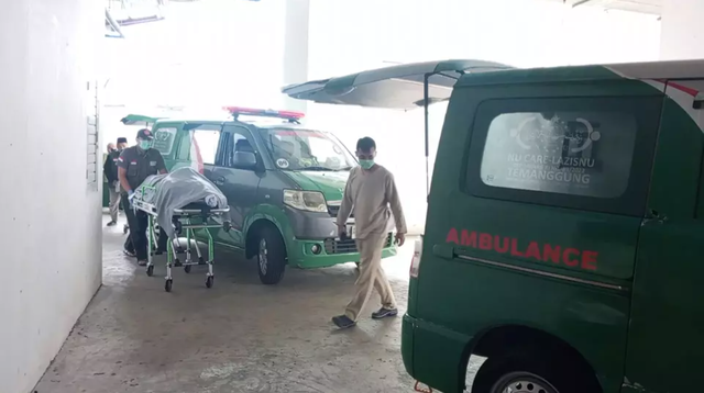 Gia đình 4 người đi cắm trại rồi bặt vô âm tín, nhân viên mở lều rồi chết lặng trước thứ bên trong - Ảnh 1.