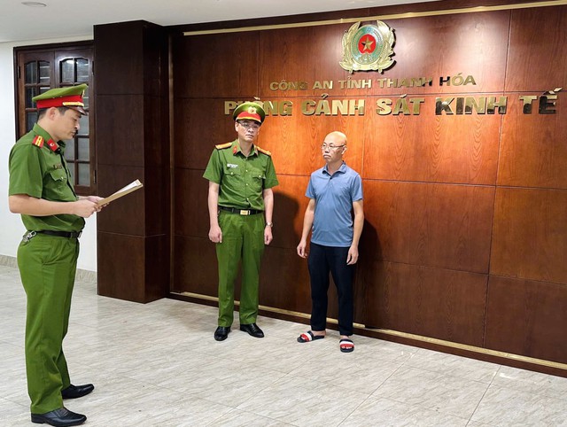 Ra quyết định khởi tố giám đốc công ty sản xuất nem chua rán Nguyễn Sĩ Phương SN 1975 - Ảnh 2.