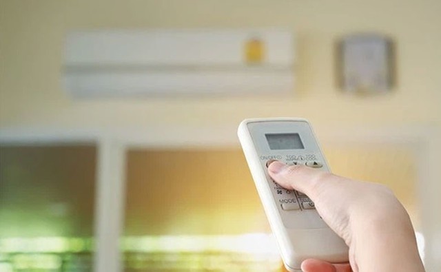 Bật điều hòa 5 ngày liên tục không tắt, nhiều gia đình gặp hiện tượng này: EVN cảnh báo - Ảnh 3.