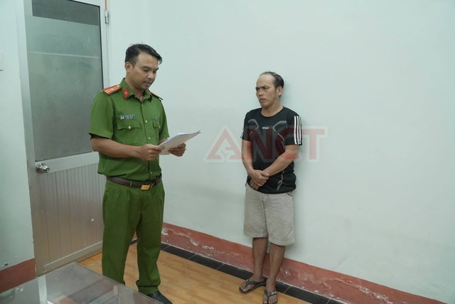 Danh t&iacute;nh 7 người vừa bị bắt giam trong vụ khi&ecirc;ng quan t&agrave;i diễu phố, nhảy m&uacute;a mừng sinh nhật - Ảnh 6.
