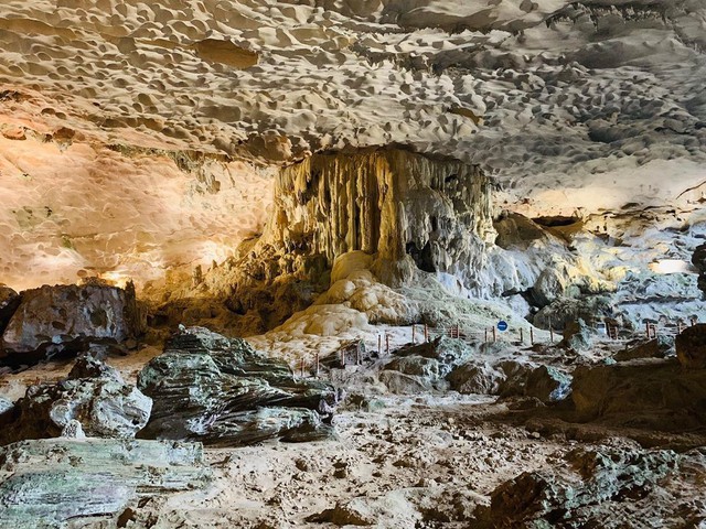 Di sản Việt Nam được UNESCO ghi nhận nhiều lần: 5 tháng đầu năm đón lượng khách Tây gấp 4 lần khách Việt - Ảnh 2.