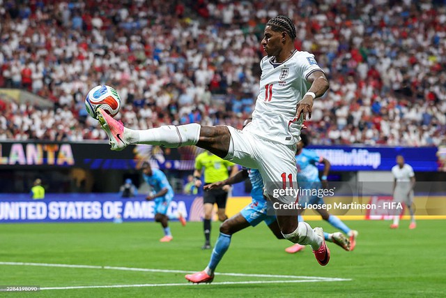 Diễn biến trận Anh 0-1 Congo: Tuyển Anh dồn l&ecirc;n tấn c&ocirc;ng, li&ecirc;n tục dứt điểm - Ảnh 4.