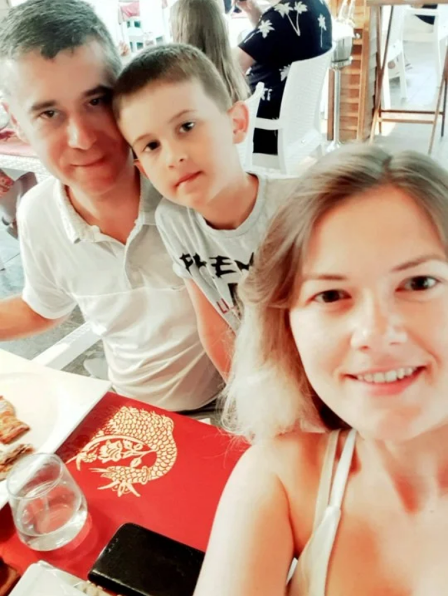 Biết mình mắc ung thư, bà mẹ làm điều không ai dám nghĩ với con trai 7 tuổi - Ảnh 2.
