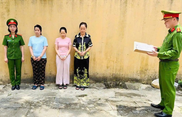 Ra quyết định khởi tố hàng loạt Giám đốc công ty vàng bạc đá quý: Hoàng Thị Thanh Nga, Lê Thị Ngọc Mỹ - Ảnh 1.