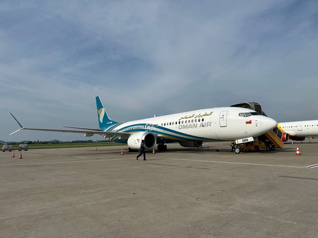 Vài ngày trước, sân bay Nội Bài ghi nhận một máy bay lạ hạ cánh - Ảnh 1.