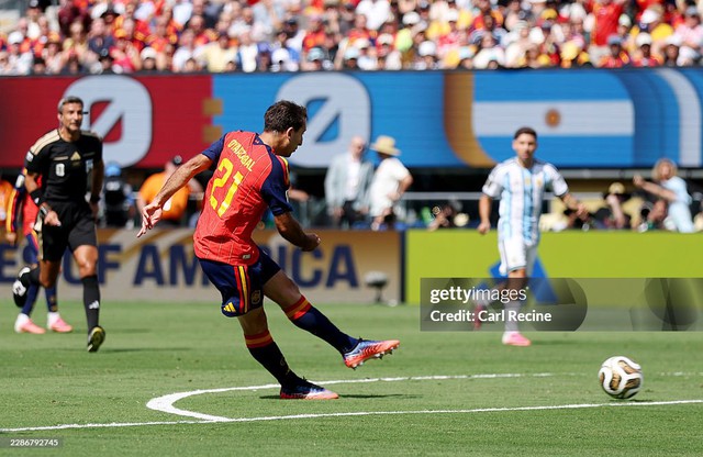 Diễn biến Tây Ban Nha 1-0 Argentina: Chân sút không ai ngờ ghi bàn cho Tây Ban Nha - Ảnh 10.
