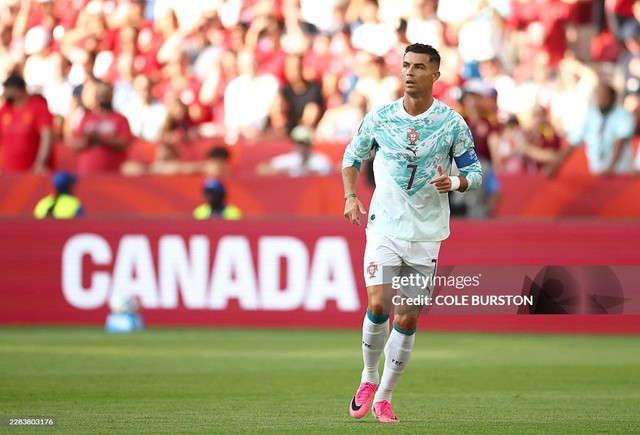 Diễn biến trận Bồ Đào Nha vs Croatia: Bồ Đào Nha tấn công mạnh mẽ - Ảnh 3.