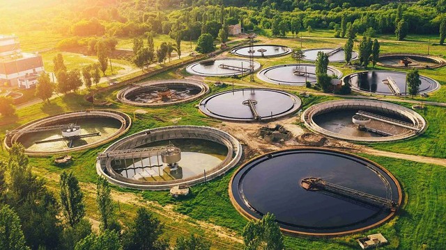 Đột phá khoa học bất ngờ tại Nga: Lò phản ứng loại bỏ 100% thuốc nhuộm khỏi nước chỉ trong 90 phút - Ảnh 1.