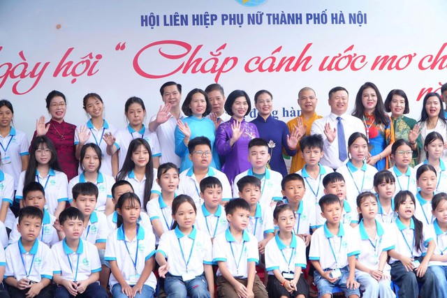 2 tháng nữa, hơn 14.000 trẻ em trên địa bàn Hà Nội có thể được nhận 1 khoản tiền, tăng gấp đôi so với mức cũ - Ảnh 2.
