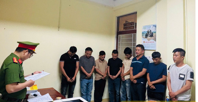 Công an điều tra giao dịch 1.200 tỷ đồng:  - Ảnh 1.