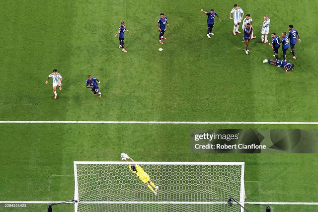 Diễn biến trận Argentina 3-2 Cabo Verde: Messi kiến tạo, Romero ghi b&agrave;n thứ ba cho Argentina - Ảnh 5.