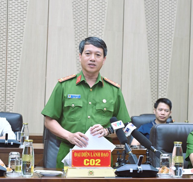 Công an toàn quốc đã bắt 346 đối tượng có hành vi đánh bạc, cá độ bóng đá, thu giữ nhiều tài sản - Ảnh 1.